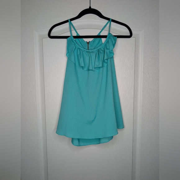 Charlotte Russe Tops - Charlotte Russe Tank Top